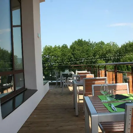 Tatil parkı Le Pre Du 4*